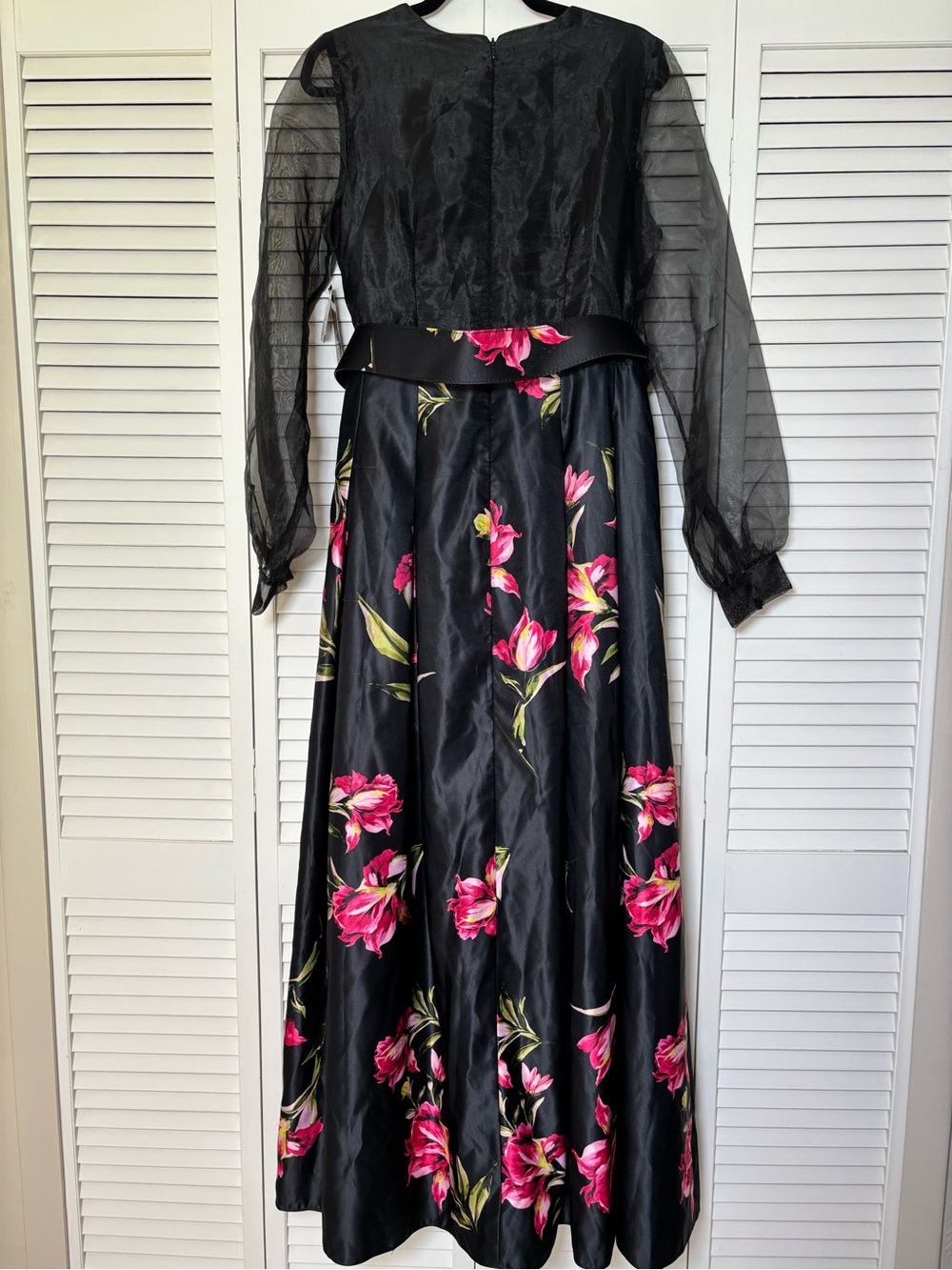 Betsy & Adam Organza-Sleeve Floral Belted Gown *Flawed *Size 8 - Picture 8 of 11